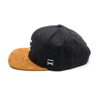 Classic HF Snapback Cap - Schwarz Canvas (XL)