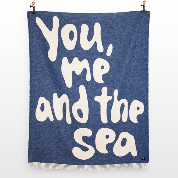 Kuscheldecke You, Me And The Sea 150 x 200 cm Blau